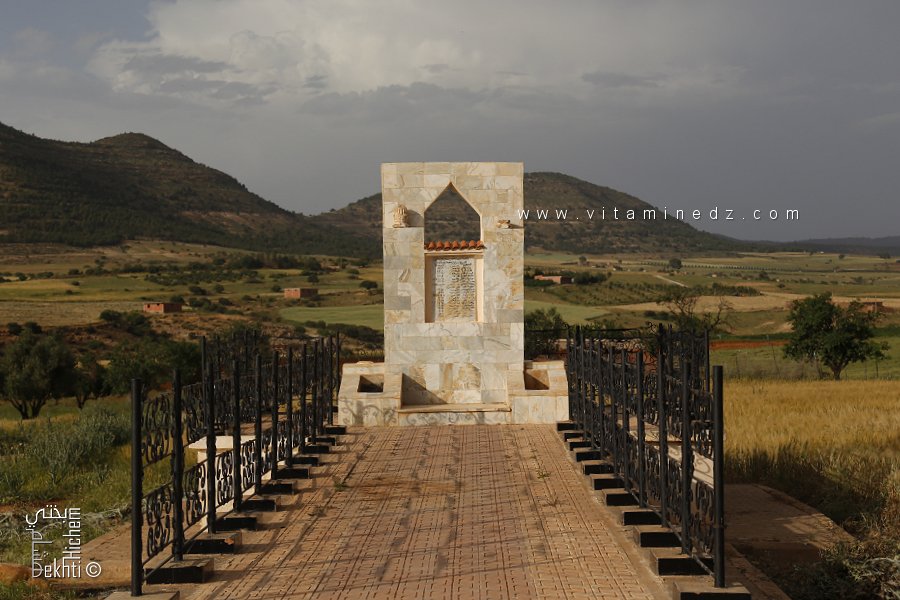 Monument au morts, à Douar Reffafsa (Commune Aouf) Mascara