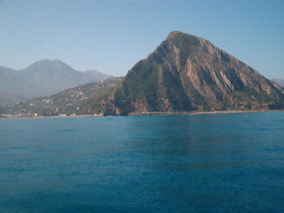 Le mont Imma Tadrart de Aokas.