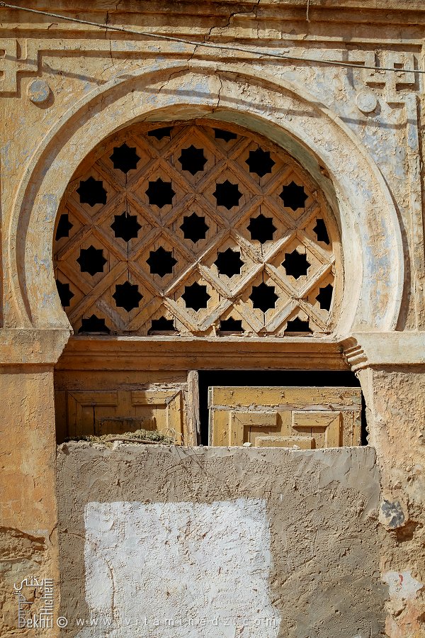 Porte murée d'un Hammam de l'époque ottomane à Ghriss (Mascara)