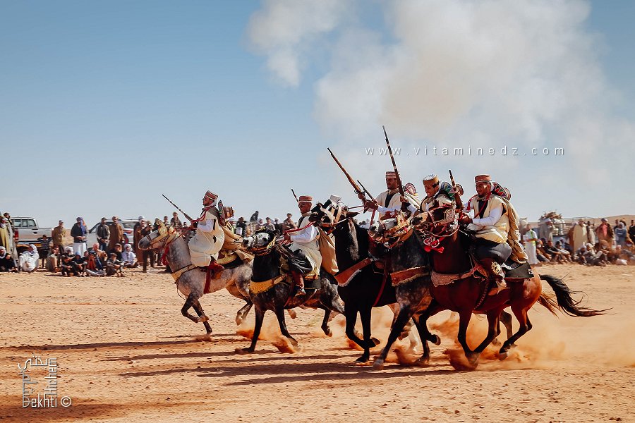 Fantasia : cavaliers et fusils, l’art du baroud en pleine action