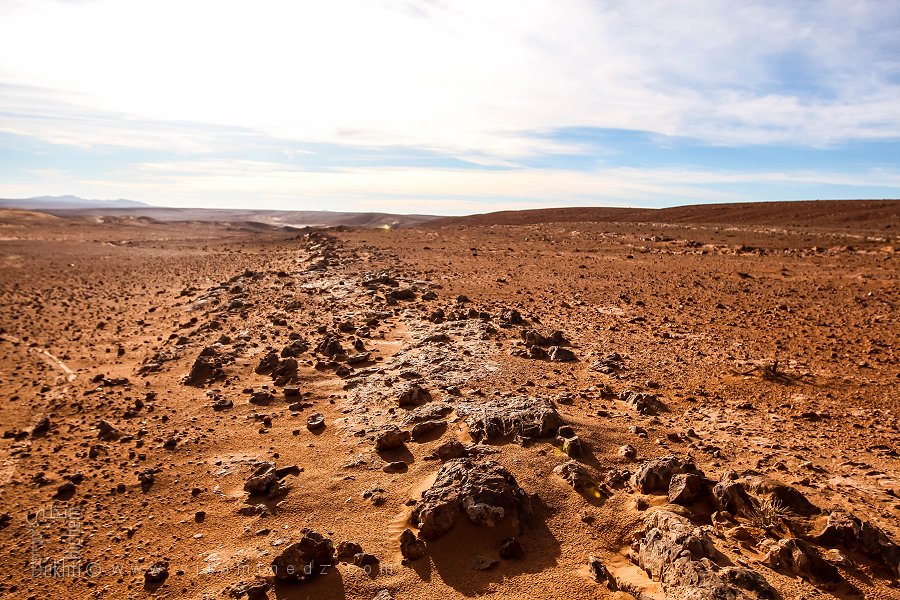 Pour s’approcher de Khneg Azir, un chemin périlleux