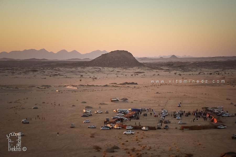 عظمة الصحراء من قمة الجبل - احتفالية الجمل (تيت، تمنراست، ديسمبر 2013)