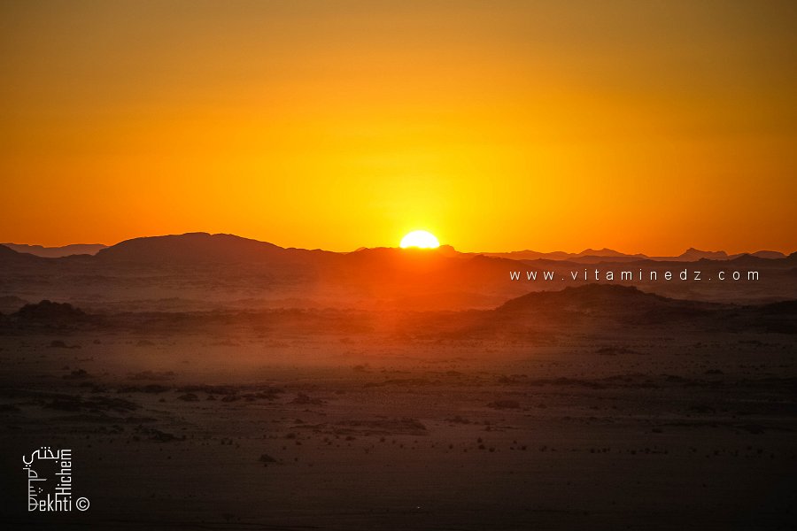 روعة غروب الشمس في تيت - احتفالية الجمل (تيت، تمنراست، ديسمبر 2013)