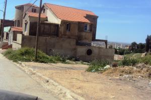 UNE VILLA SUR LES HAUTEURS