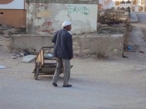 recuperation de plastique dans une cité