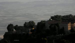 C'est un symbole. Comme disent les Chinois : Qui n'est pas venu sur la grande muraille n'est pas un brave et qui vient sur la grande muraille conquiert la bravitude.