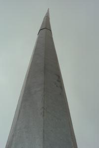 LE   MAT SUR LES HAUTEURS DE LA VILLE