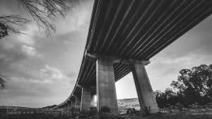 Autoroute surplombant Ain Zoudj Abid ou Baouzine – Commune de Sidi Abdelli, Wilaya de Tlemcen