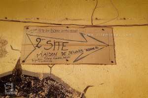 Écriteau des expositions – Les Belles Nuits Étoilées d’Ath Yenni