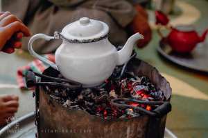 Le thé saharien sur braise – Hinoune, Commune de Foggaret Ezzoua, Wilaya de Tamanrasset