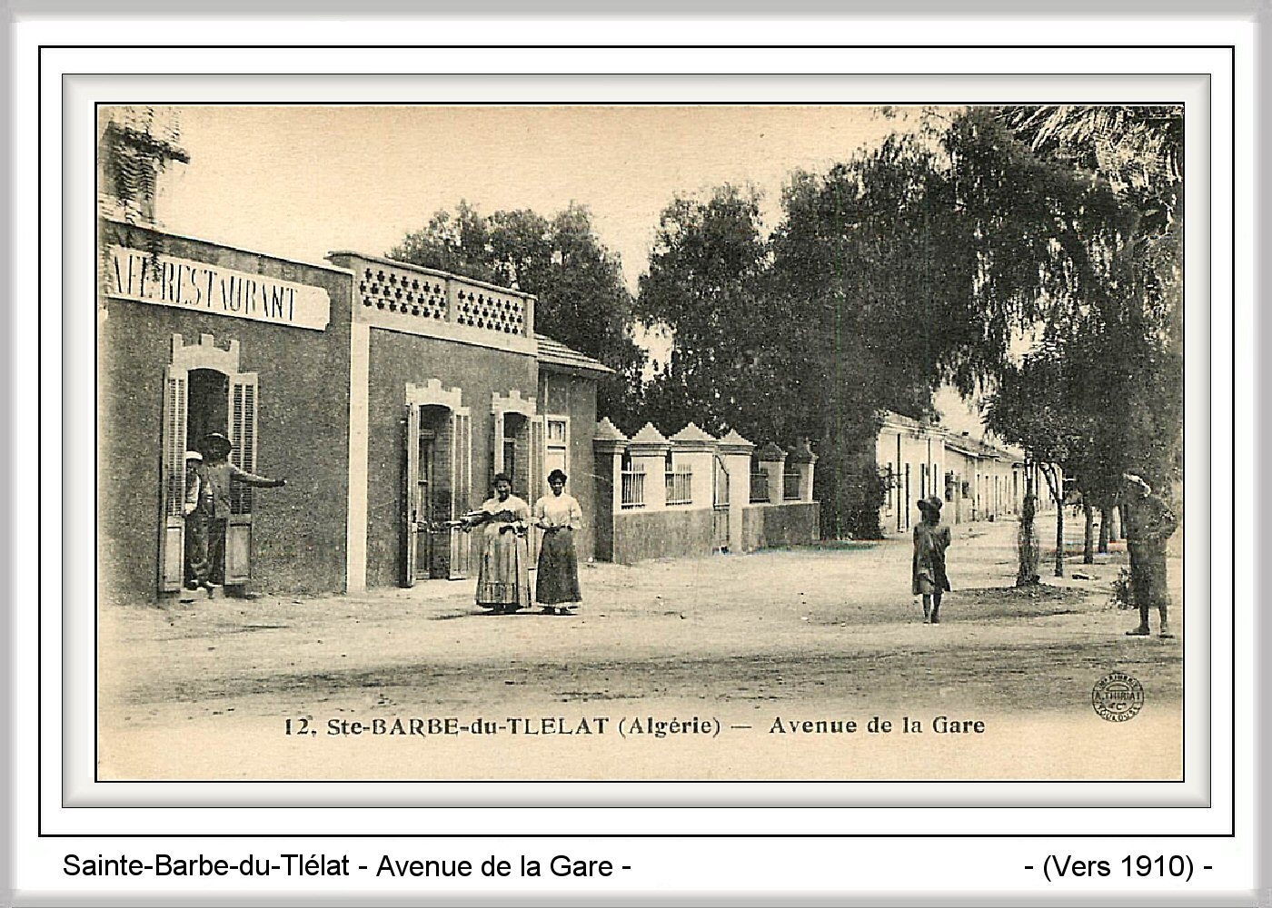 Sainte-Barbe-du-Tlélat, Avenue de la gare vers 1910