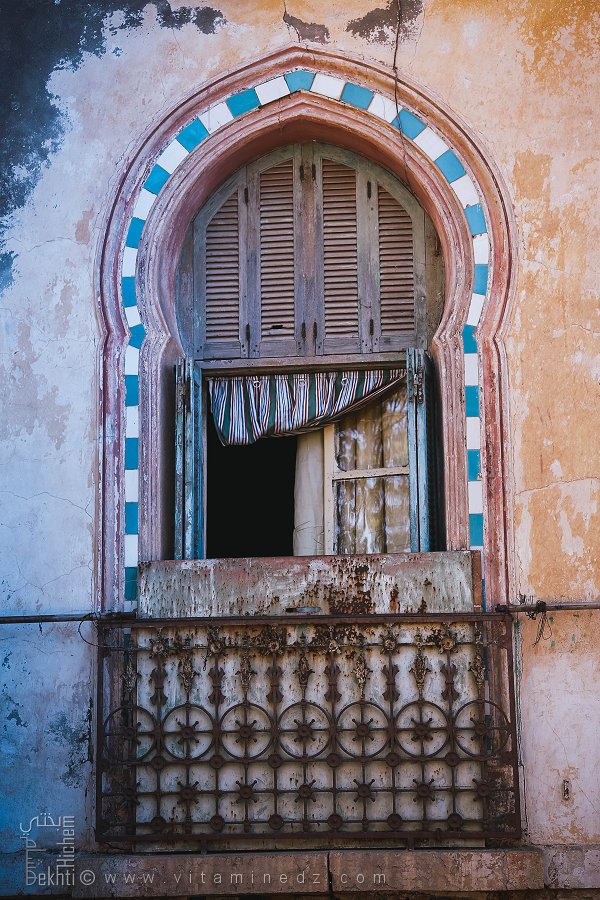 Fenêtre du Domaine de la montagne des Lions (Oran)