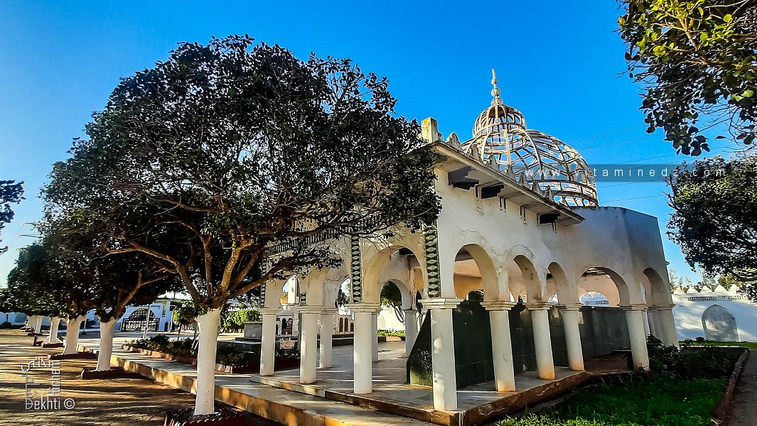 نصب أبدي، مقبرة عين البيضاء، وهران