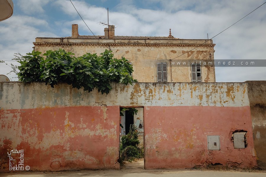 Vestige debout – Le patrimoine colonial soutenu par ses derniers habitants