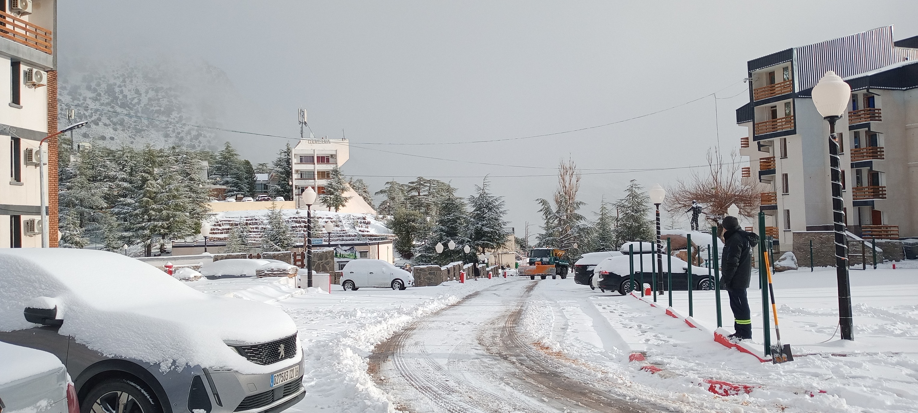 Chute de neige sur TIKJDA