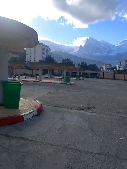 Villages et massif Djurdjura