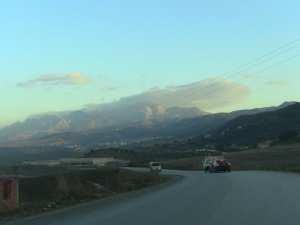 FRIKAT Entrée du coté Draa El Mizan