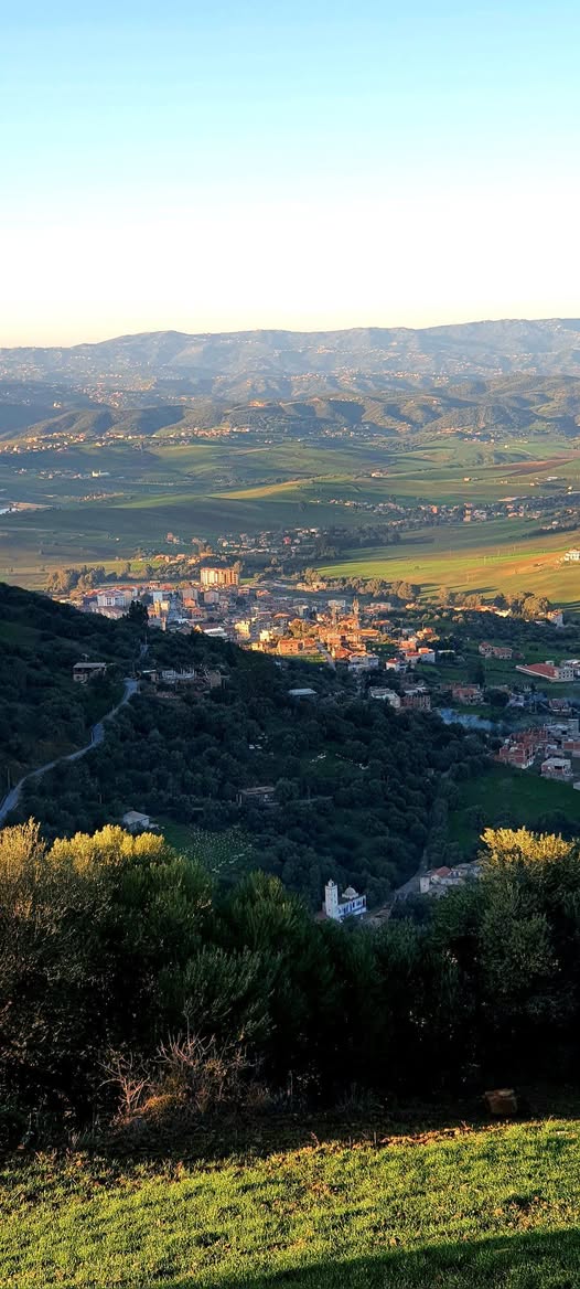 FRIKAT vue de Hellil