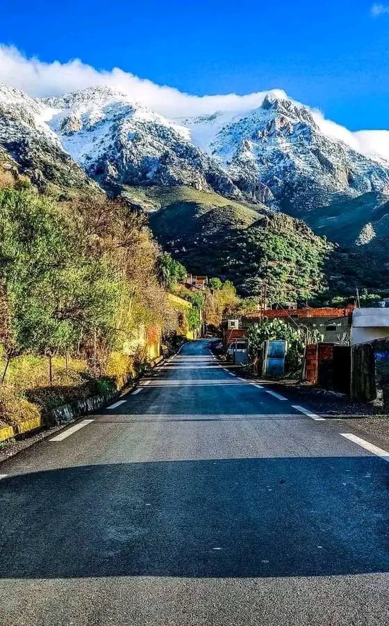 Le village de Merkala (ou Imerkalen) commune Taghzout wilaya de Bouira,