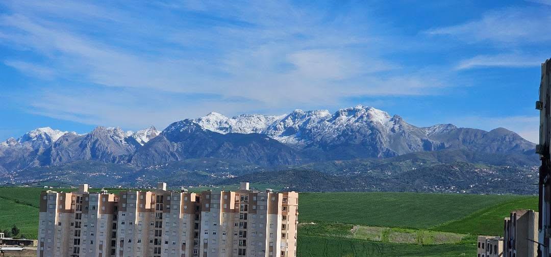 DRAA EL MIZAN vue les plaines Frikat ,Ain Zaouia ,Boghni et Djurdjura