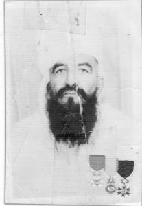 photos de hadj eddine boucif en 1956,portant ces décorations.