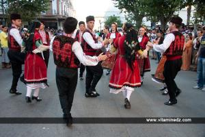 Parade de danses folklorique international