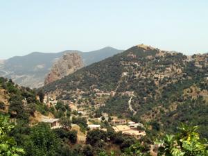 Illilten à visiter l'hiver où l'été beauté et force de la nature