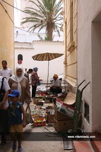 vendeurs dans les ruelles de Tlemcen