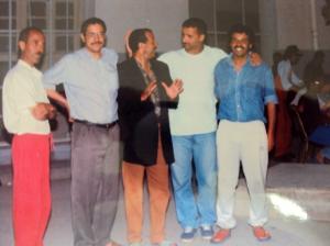 SAHRAOUI FEGHOULI ALLAH YARHMOU AU MILIEU