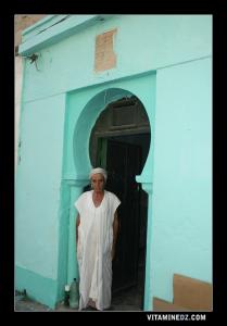 Vieil homme gardien de Sidi Maamar Boulila