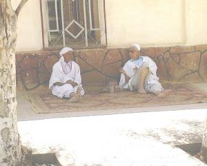 ain madhi... street meeting and discussion