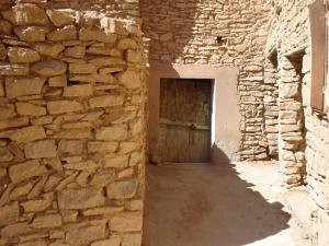 ain madhi. dar echikh