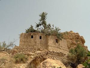 Ruinse de Ljamaa n'Gacha, Ah Frah