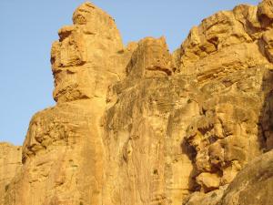 Thishoobar, Ah Frah,