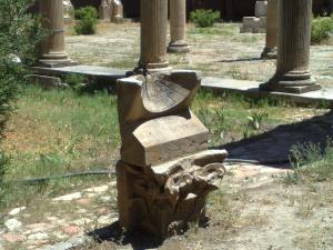 Horloge solaire à TIMGAD