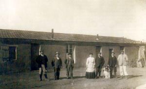 Le 1er édifice construit par les colonnes Français a Ras el aioun en 1909