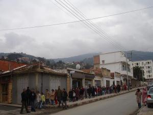 BLIDA Ecoliers en promenade