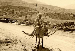 04.1963.06 Blida - la ferme Chenu départ pour les foins
