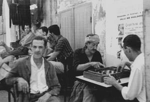 1963.03.Algérie - Blida partie de dames