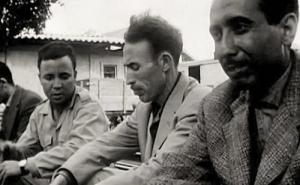 Chaabani et Boumediene à la gare de Blida