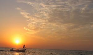 Coucher de soleil à Khelloufi Plage