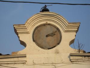 VIEILLE HORLOGE