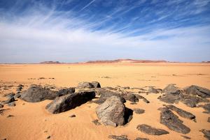 Sud de Tamanrasset, Vers In Tehok