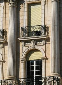 façade style coloniale