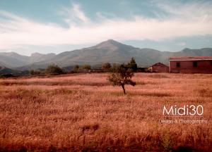Vue depuis le train menant à  Béjaia