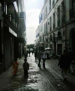 Pluie sur une Quartier Populaire