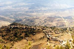 Ighil -Igoulmimene .VILLAGE NATAL  DES POPULATIONS DEPLACEES