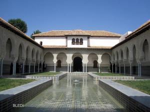 Tlemcen, Ancienne Batisse