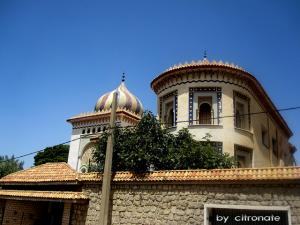 Tlemcen, Batisse Moderne à l'Ancien Style