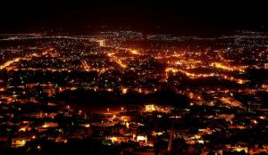 Vue nocturne sur Tlemcen